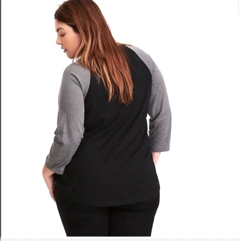Torrid Top Runaway Love Tour Raglan Tee Size 1 / US 1X - Picture 3 of 8